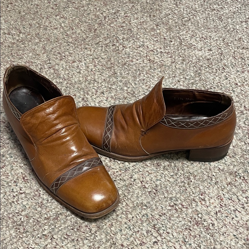 Vintage 70/ platform heel Men's Brown Leather Dress Shoes with braided accent